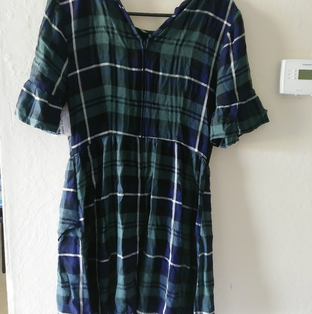 NewWTags NeverWorn Jr's SzLARGE Plaid Dressl